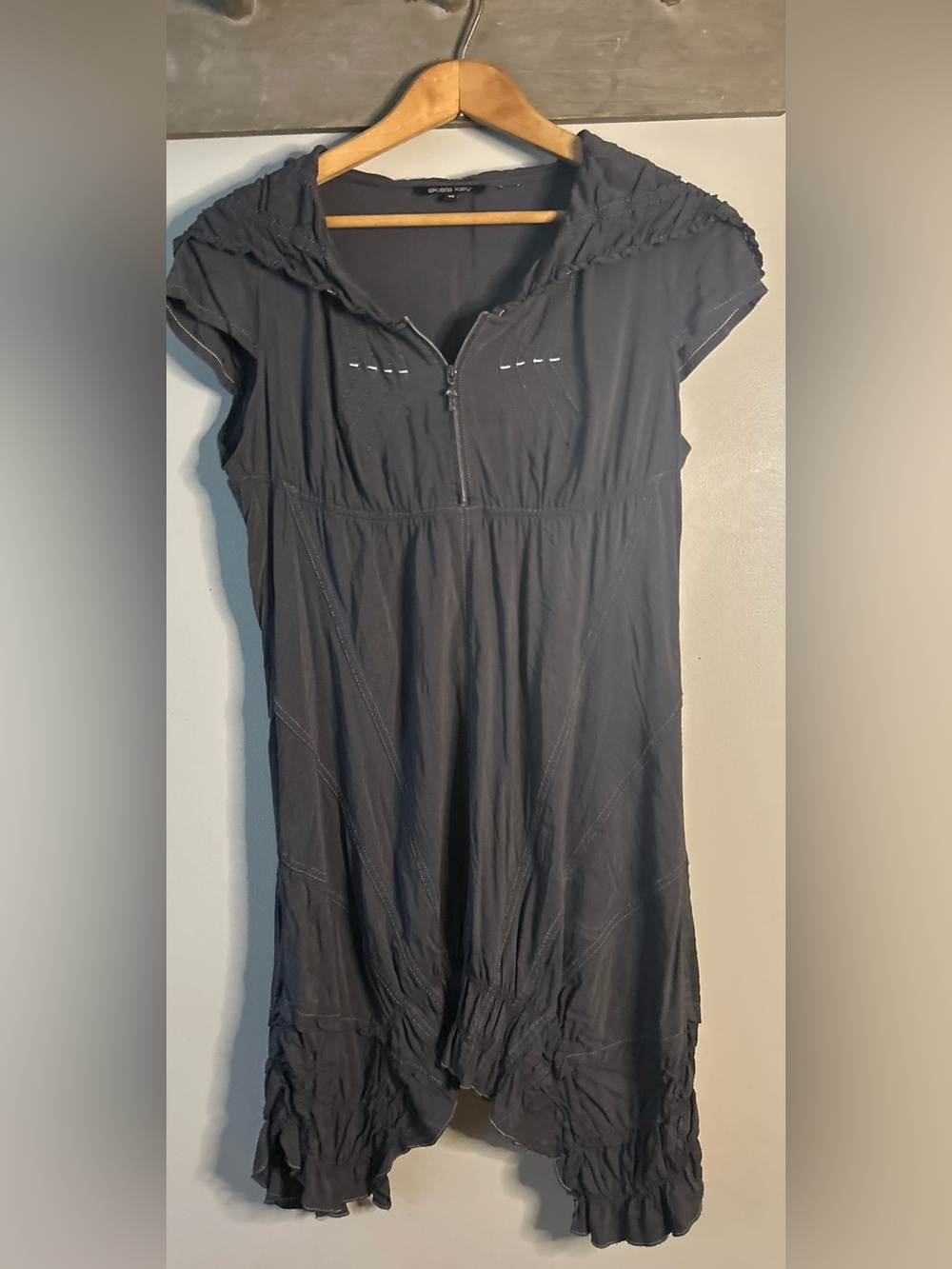 Akela Key asymmetrical dress - Picture 2 of 15